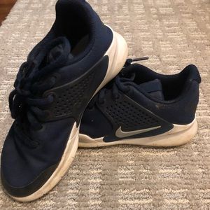 Boy Nike Tennis Shoes